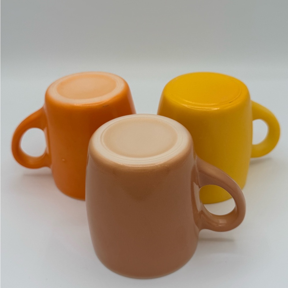 Assorted Yellow, Orange, and Brown Ceramic Vintage Milk Glass Mugs - Set of 9 - Picture 7 of 7
